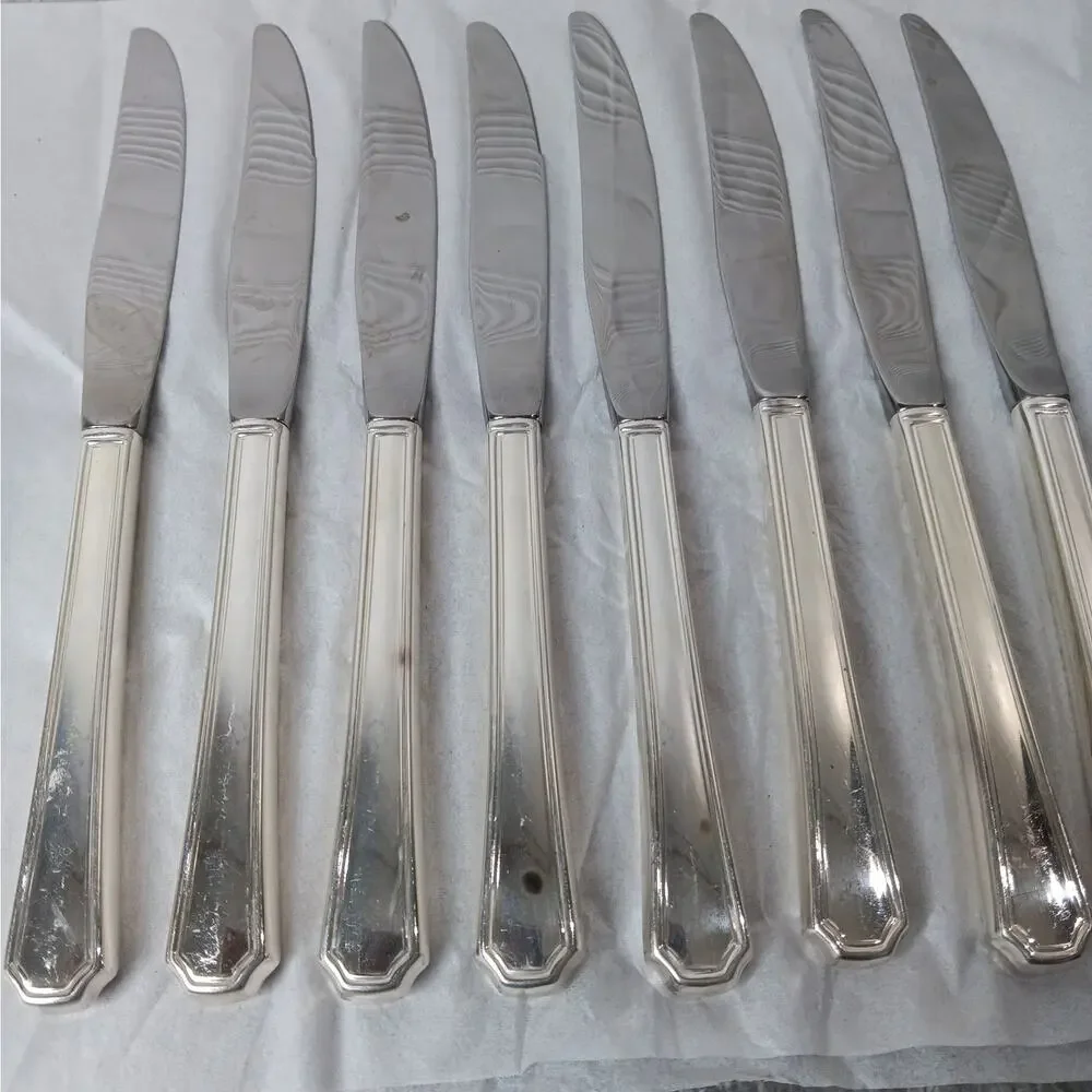 Oneida Silversmiths 8 Piece Silver Plate Clairhill-Fairhill Hollow Dinner Knives